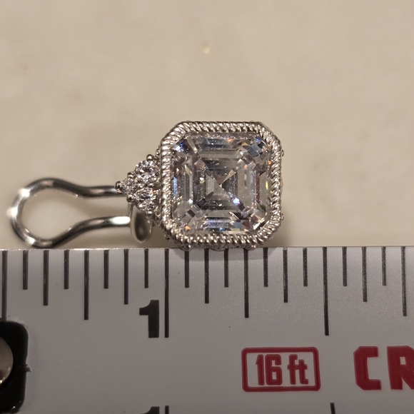 Judith Ripka Sterling Silver 925 Omega Back Earrings - Picture 8 of 8